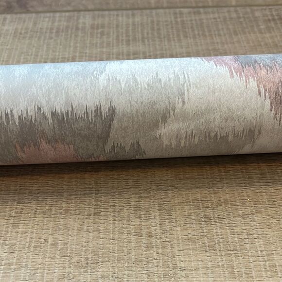 Anthropologie Kazac Shibori Wallpaper (One Roll) - Picture 4 of 6